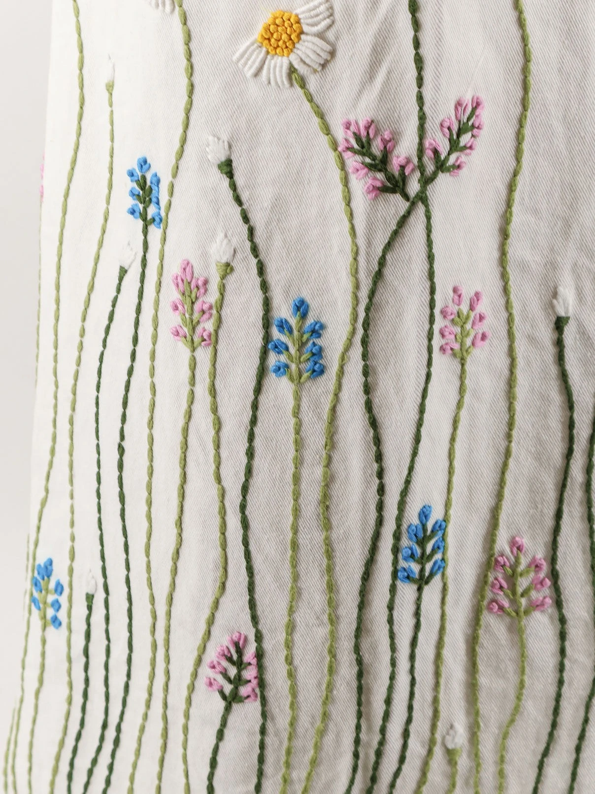 Cotton trousers with multicolor embroidery.webp