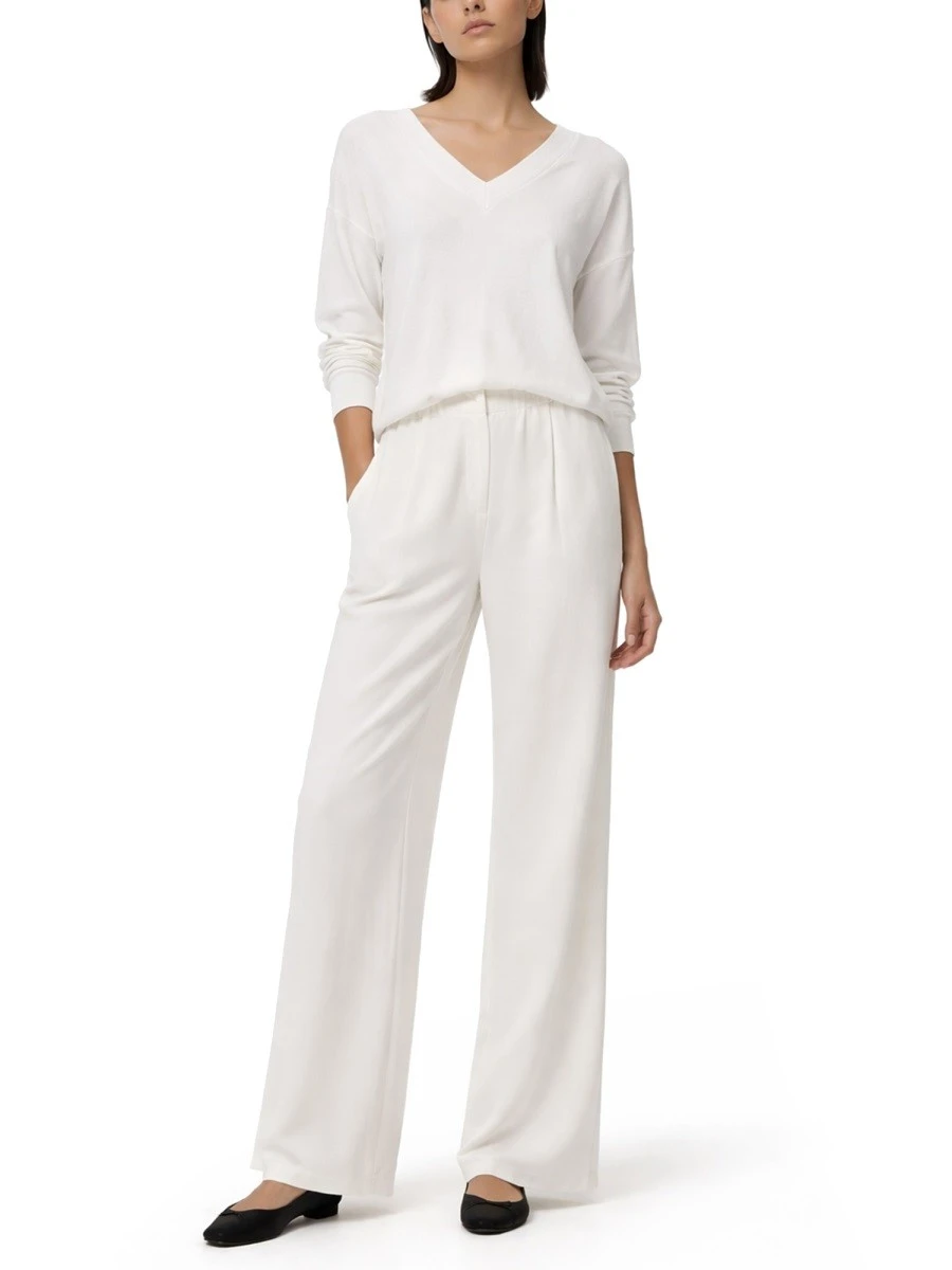 MAGLIA IN GLAM KNIT EFFECT.webp