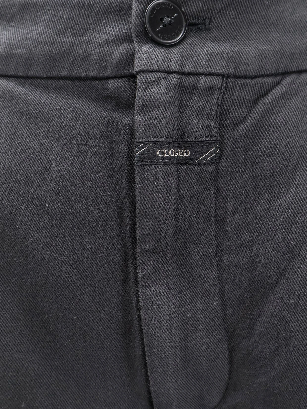 Fevyl cotton and linen blend shorts.webp