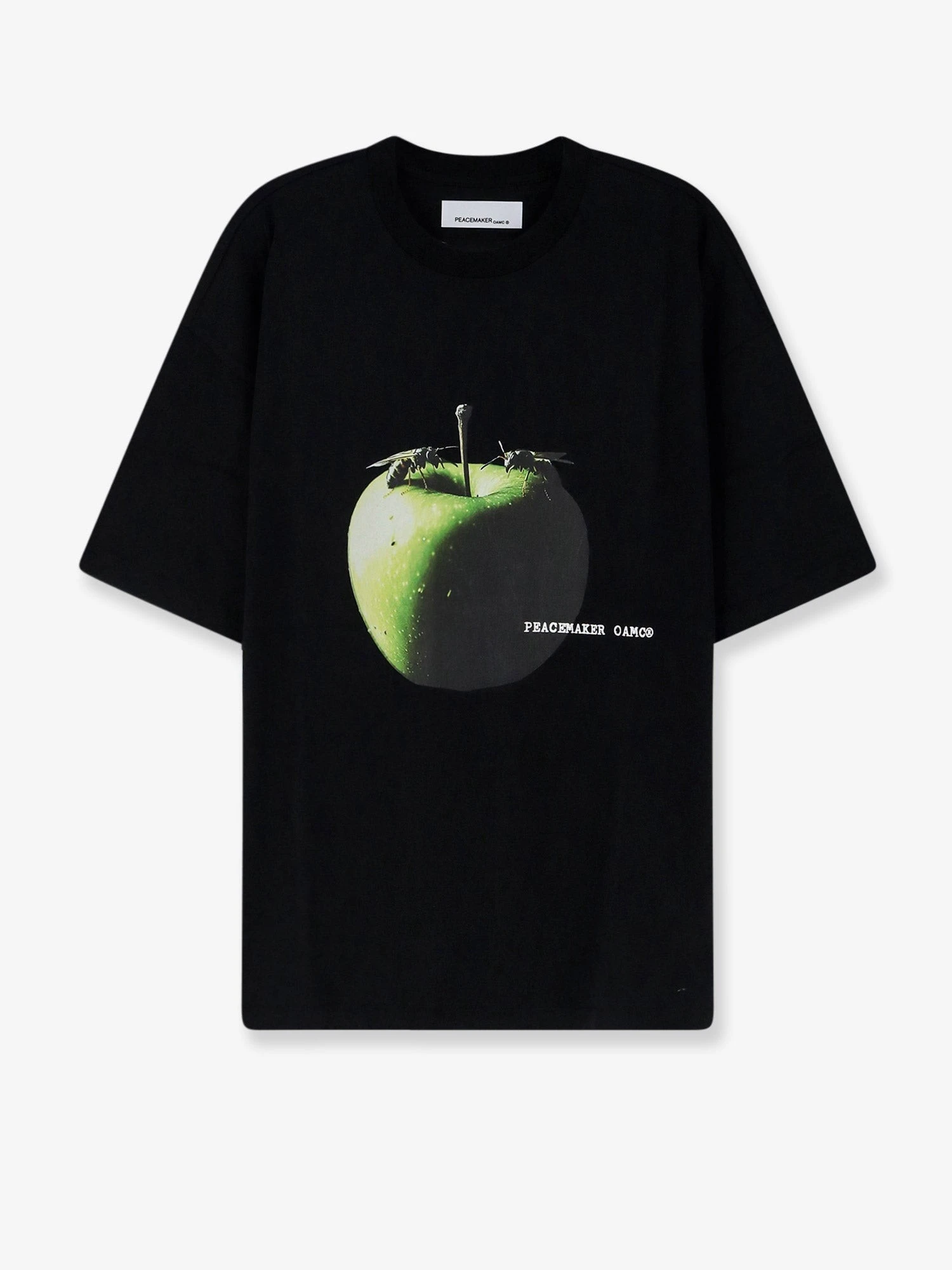 T-shirt with Apple print.webp