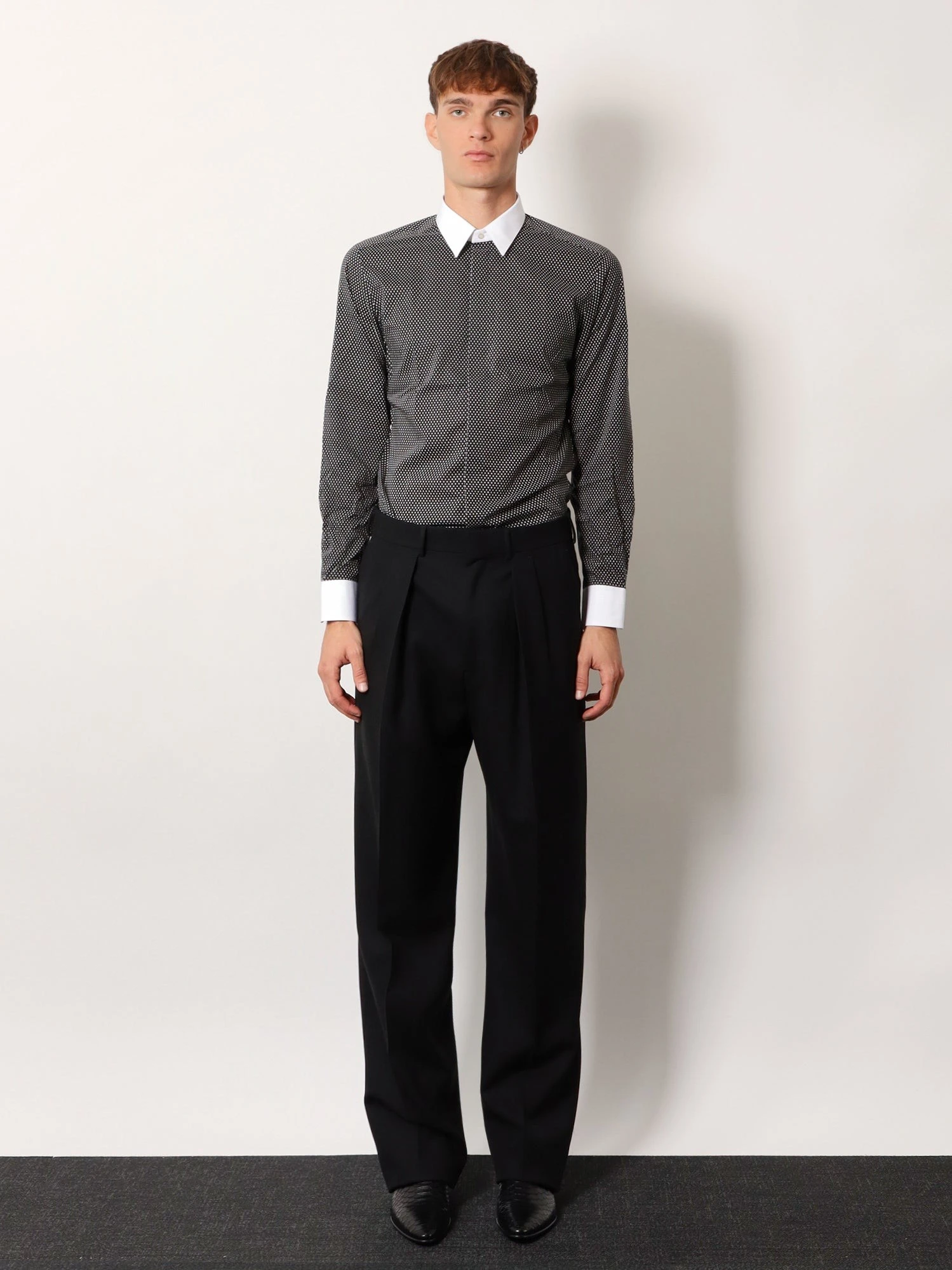 Wool trousers.webp