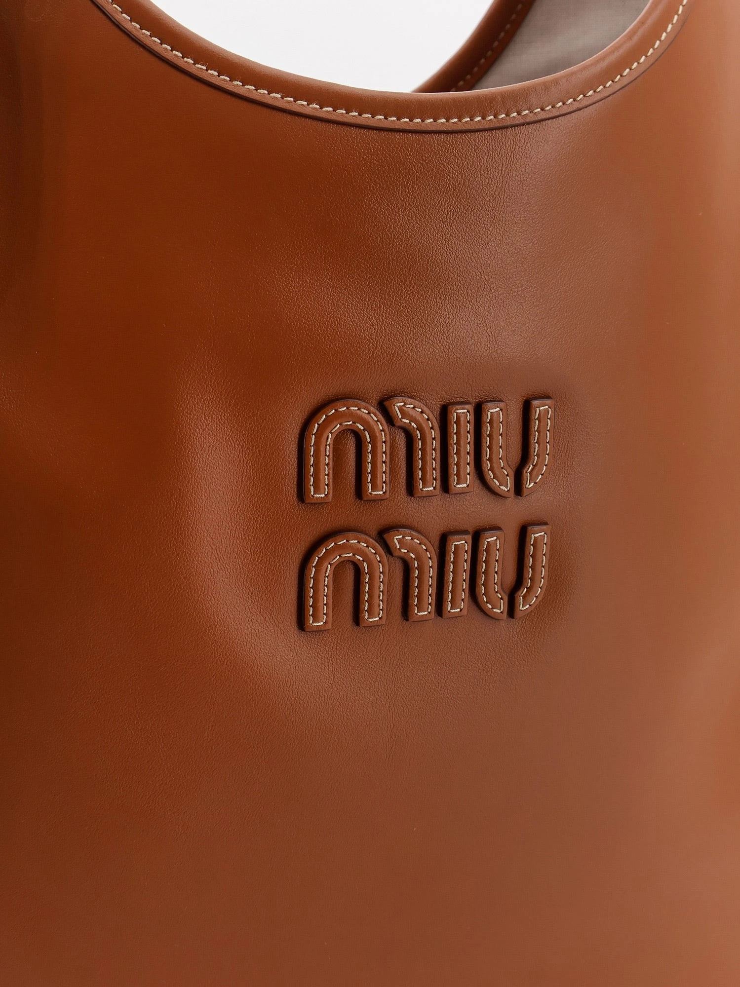 Ivy leather shoulder bag.webp