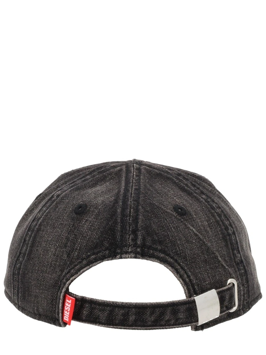CAPPELLO DA BASEBALL "C-ENIC".webp