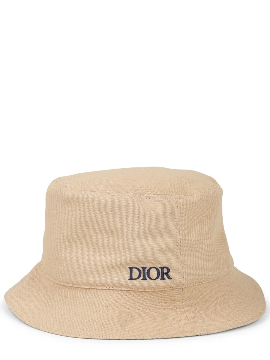 CAPPELLO BUCKET CON LOGO.webp