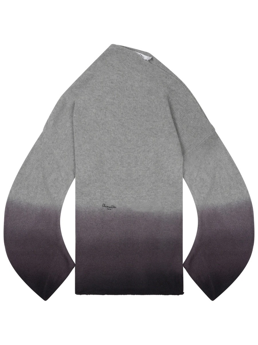 MAGLIA IN CACHEMIRE SFUMATA.webp