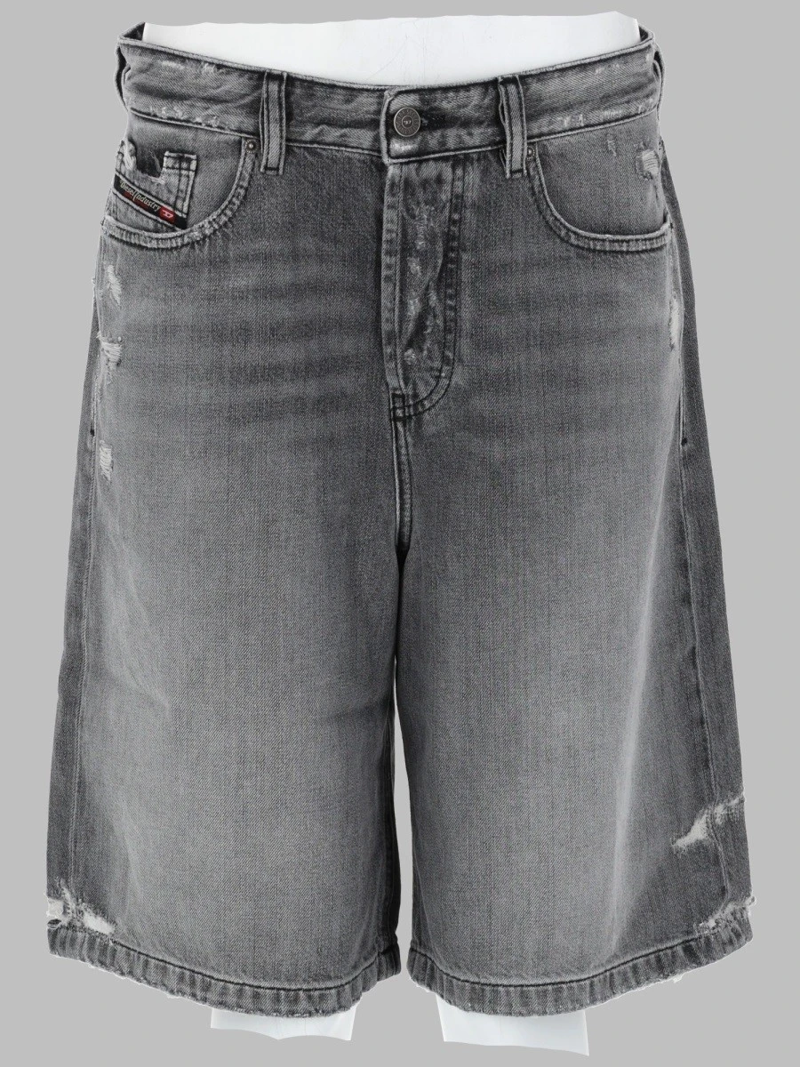 SHORTS "DE-SIRE" IN DENIM.webp