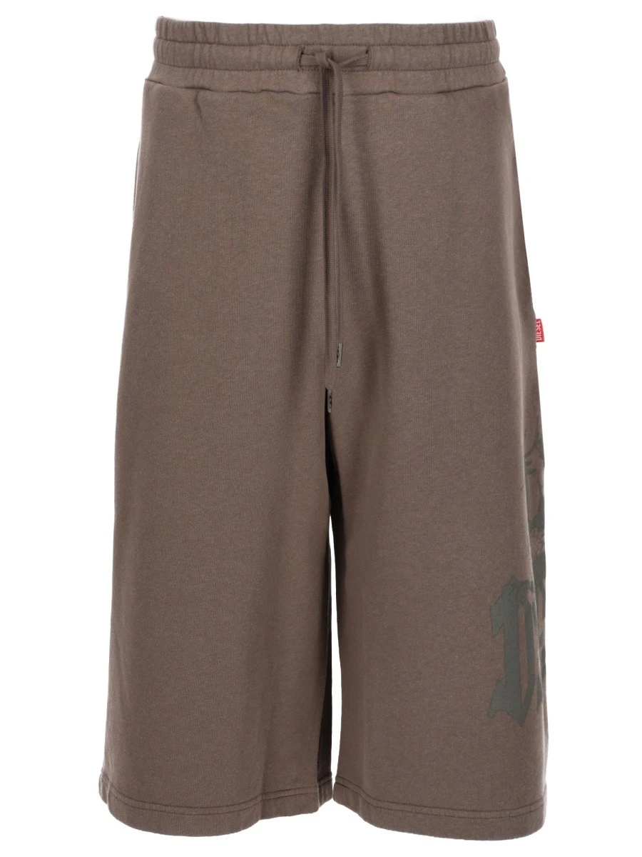SHORTS "P-FROM" CON STAMPA.webp