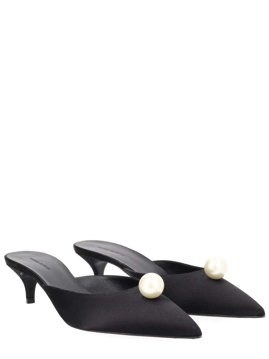MULE IN SETA CON PERLA.webp