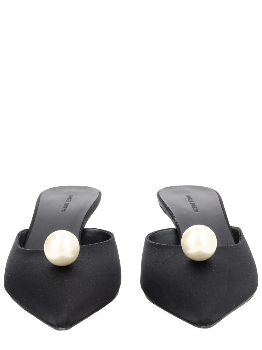 MULE IN SETA CON PERLA.webp