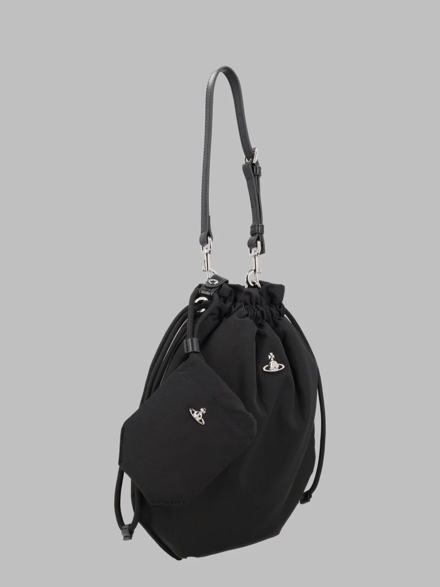 POUCH CON COULISSE.webp