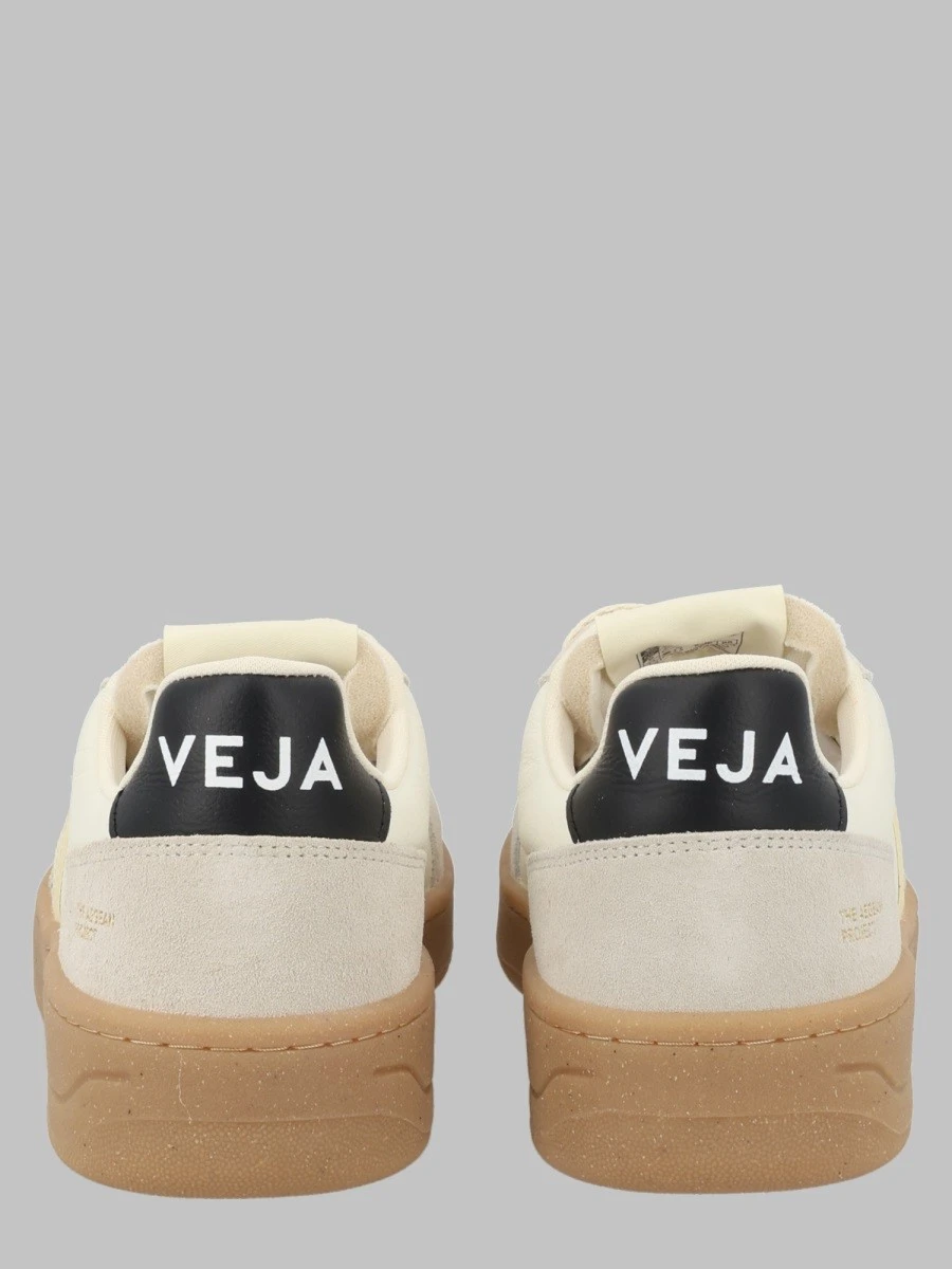 SNEAKER "V-82".webp