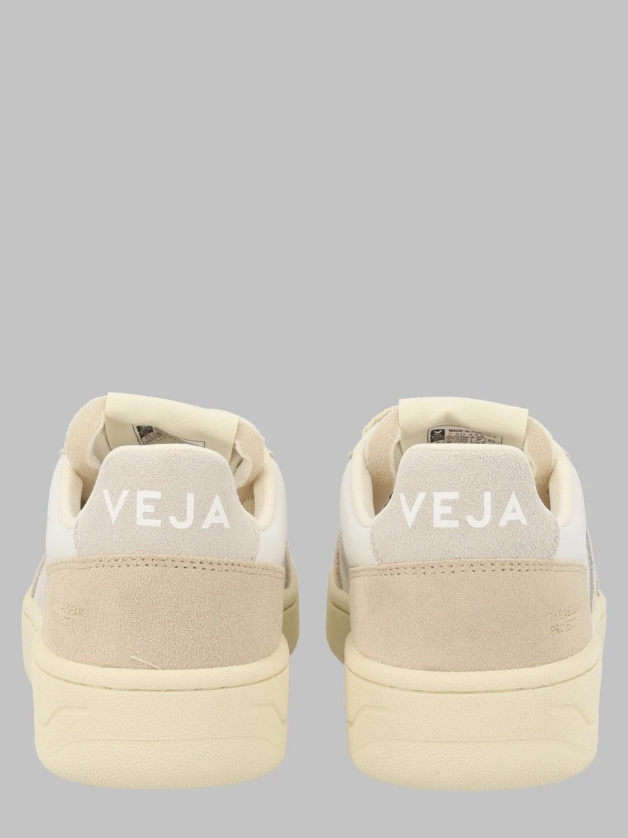 SNEAKER "V-82".webp
