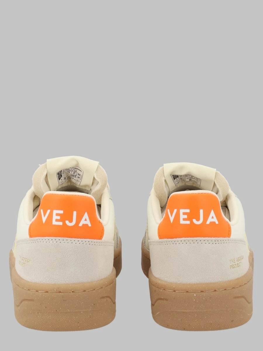 SNEAKER "V-82".webp
