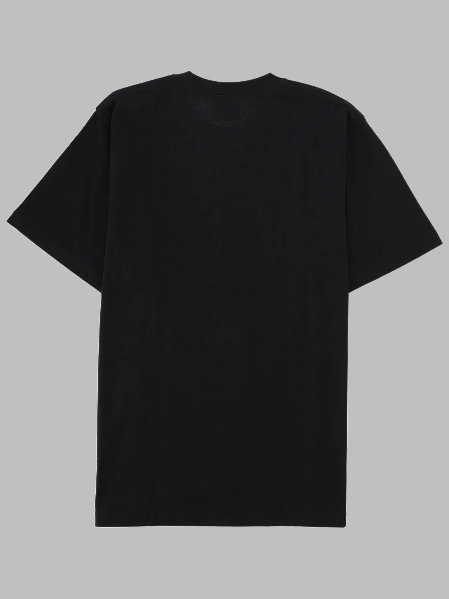 T-SHIRT CON STAMPA.webp