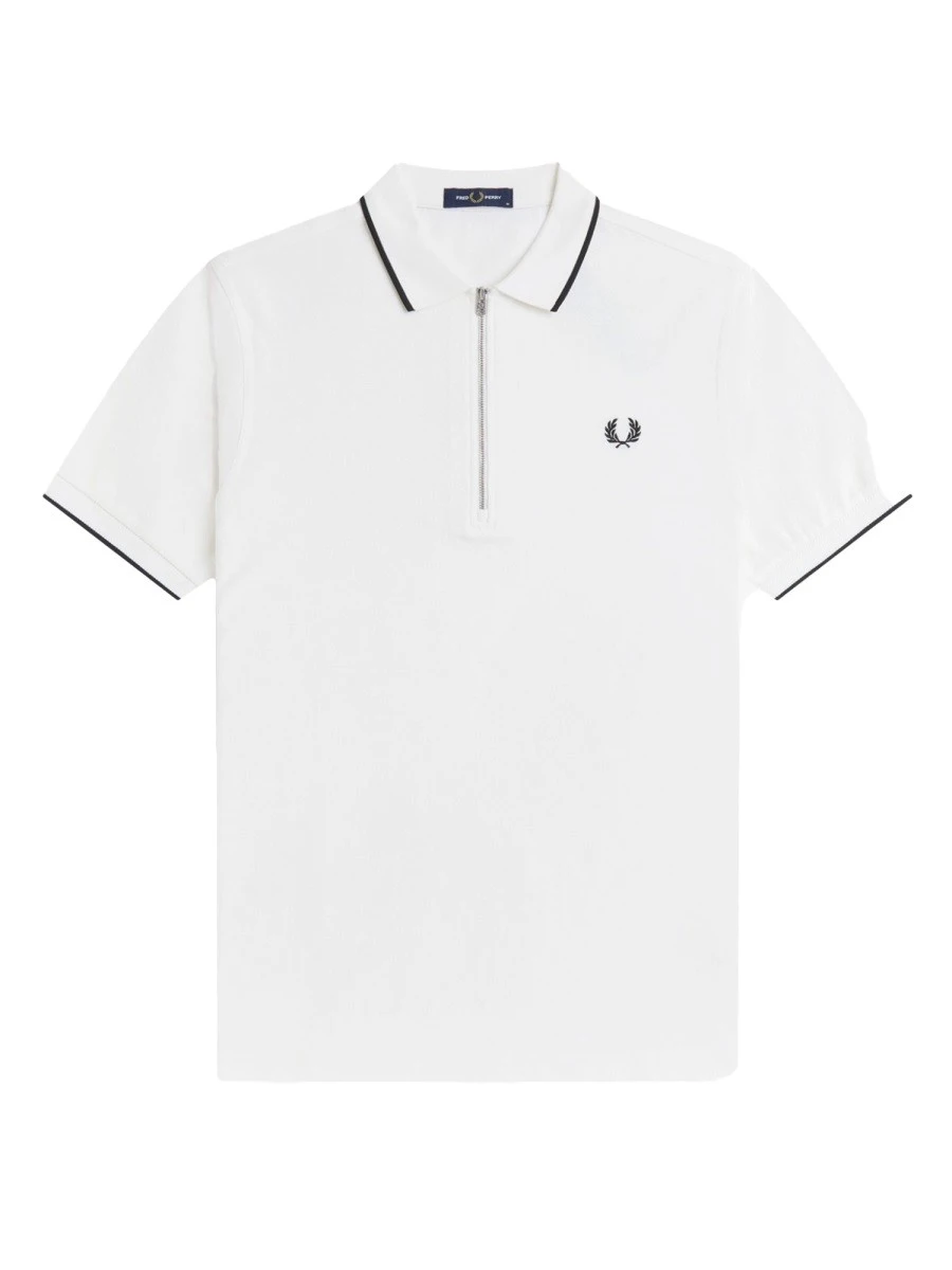 POLO CON ZIP E LOGO.webp