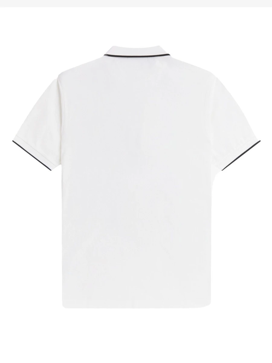 POLO CON ZIP E LOGO.webp
