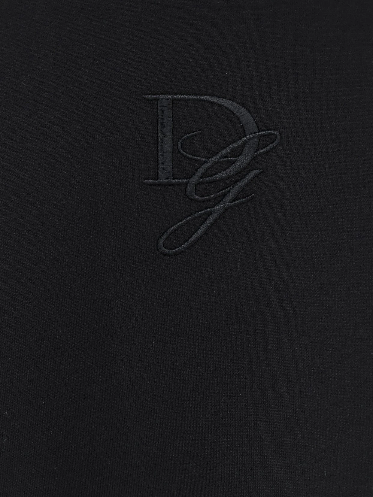 Cotton T-shirt with embroidered logo on the front.webp