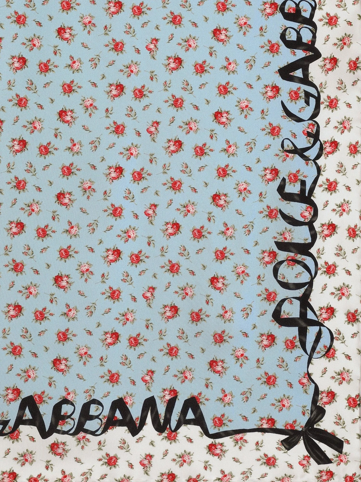Silk foulard with Roselline print.webp