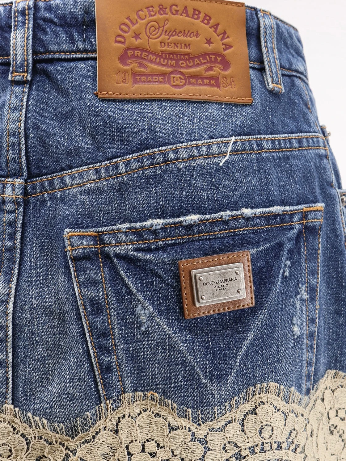 Denim skirt with lace.webp