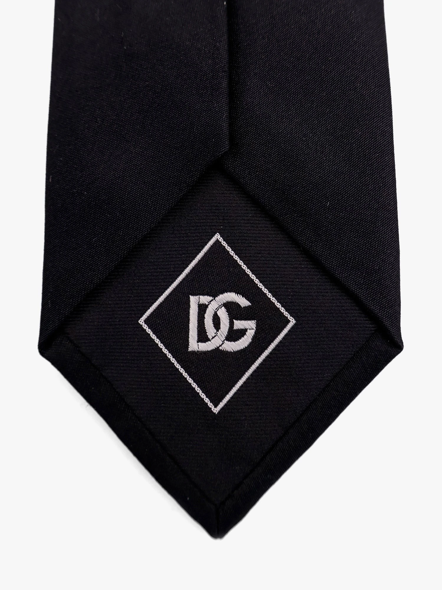 Silk tie.webp