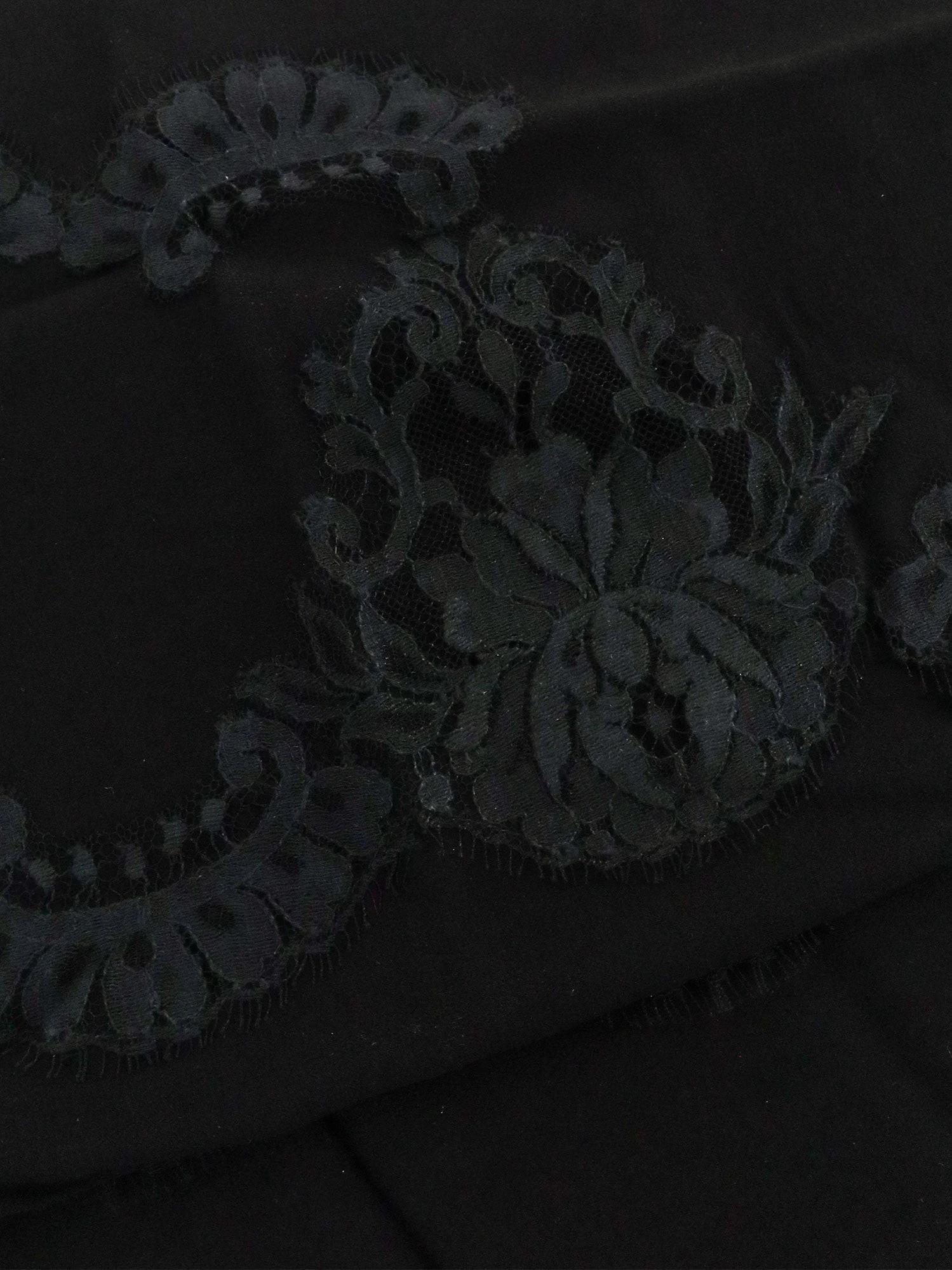 Chador silk scarf.webp
