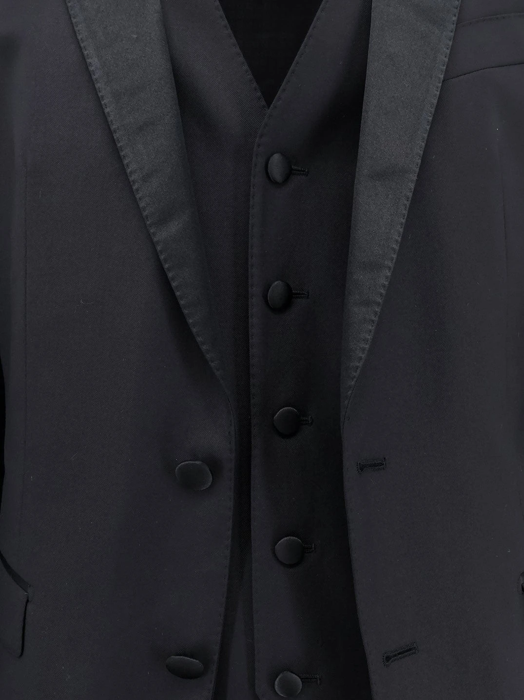 Martini Tuxedo with vest.webp