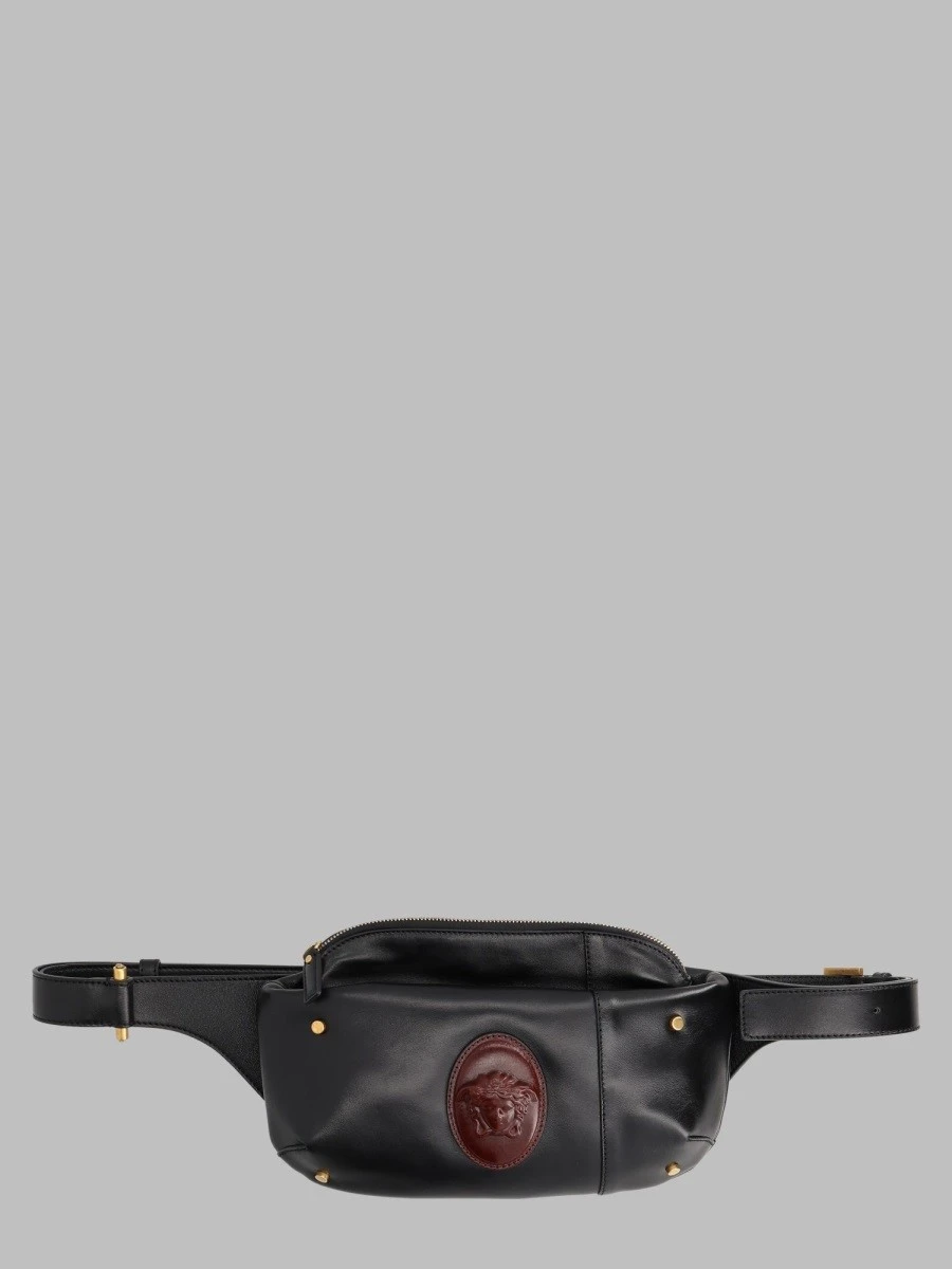 MARSUPIO SMALL IN PELLE CON MEDUSA.webp
