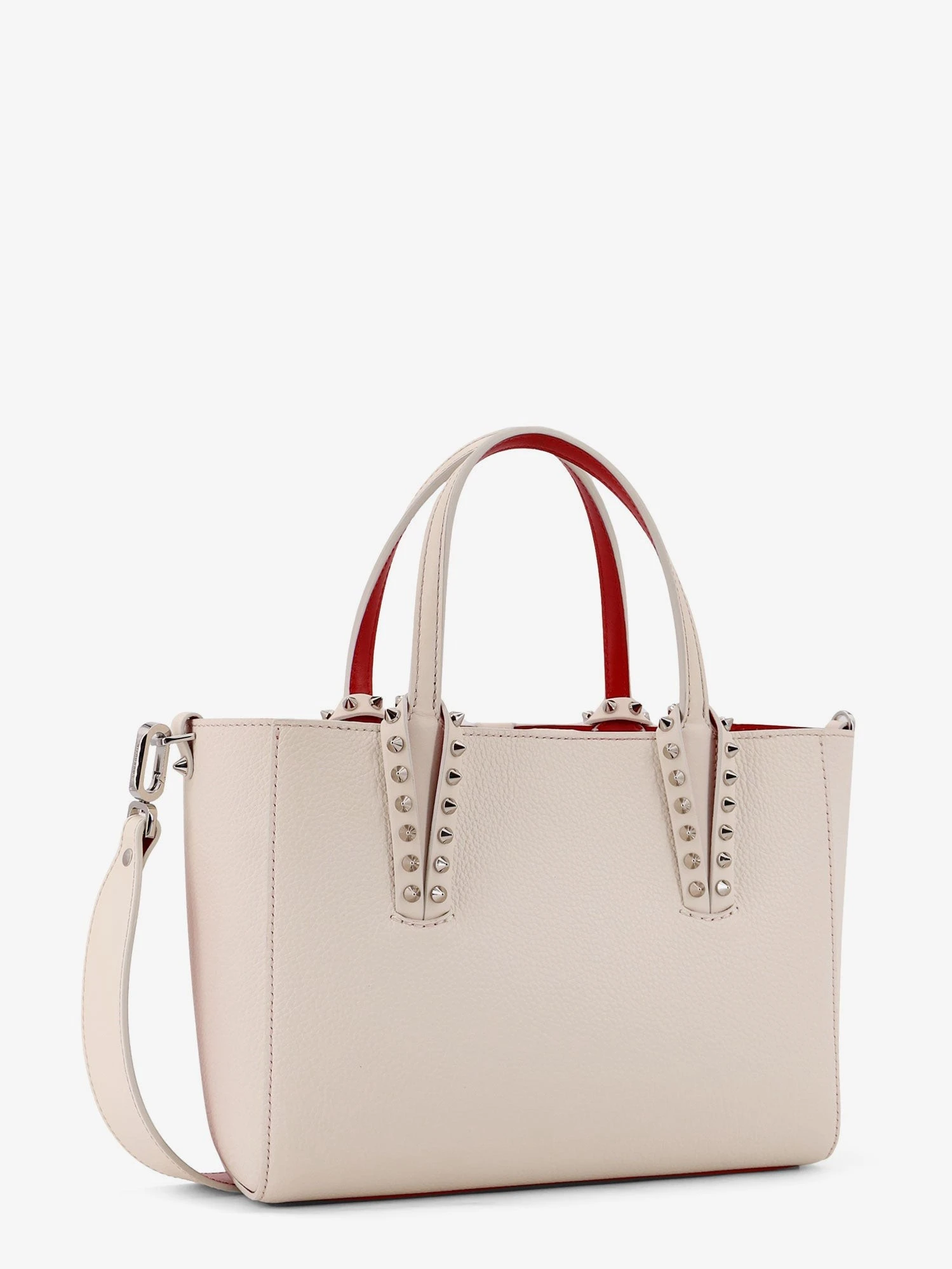 Cabata shoulder bag in hammered leather.webp