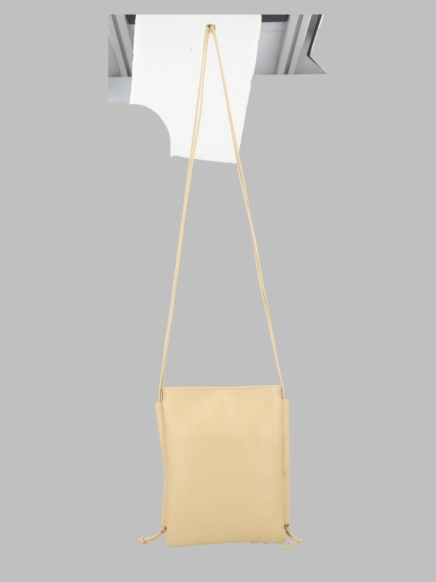 BORSA A TRACOLLA "TRENA" IN PELLE.webp