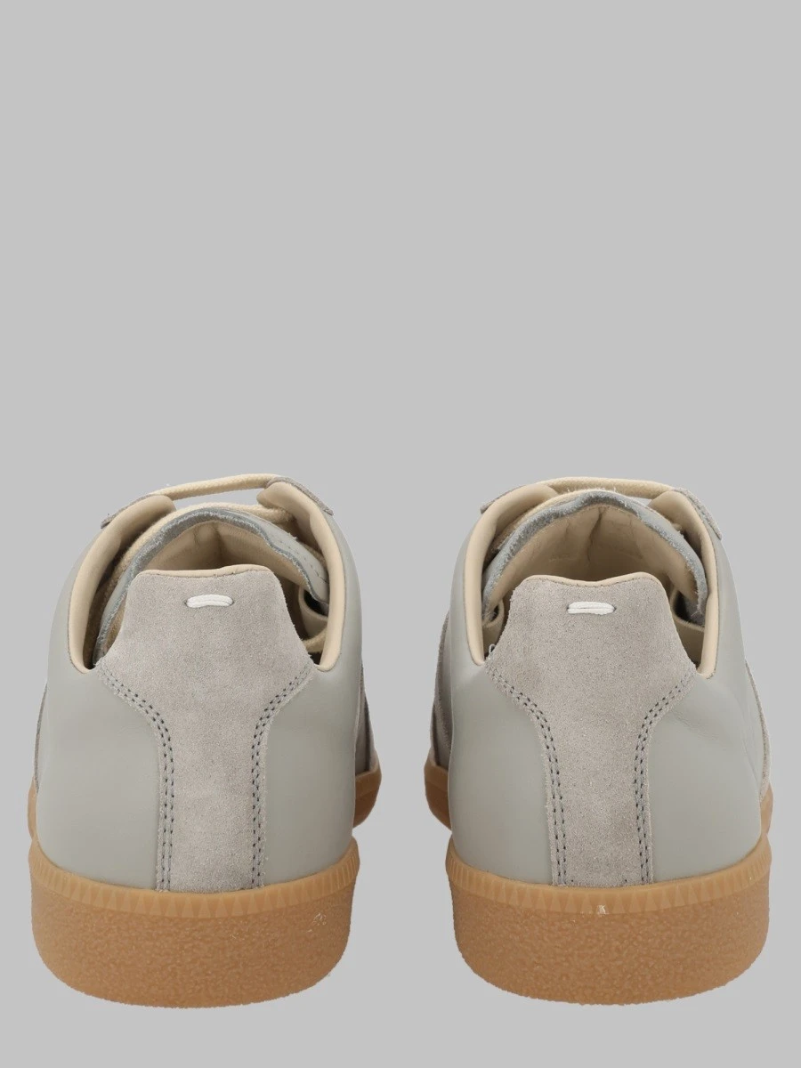 SNEAKER "REPLICA".webp