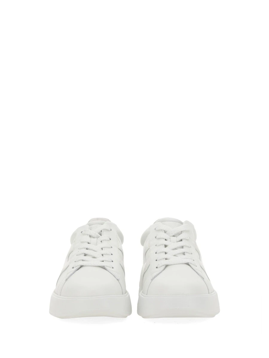 SNEAKER REBEL.webp
