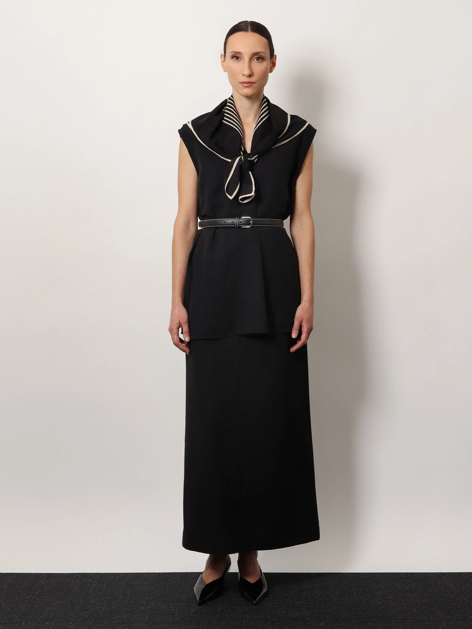 Wool blend skirt.webp