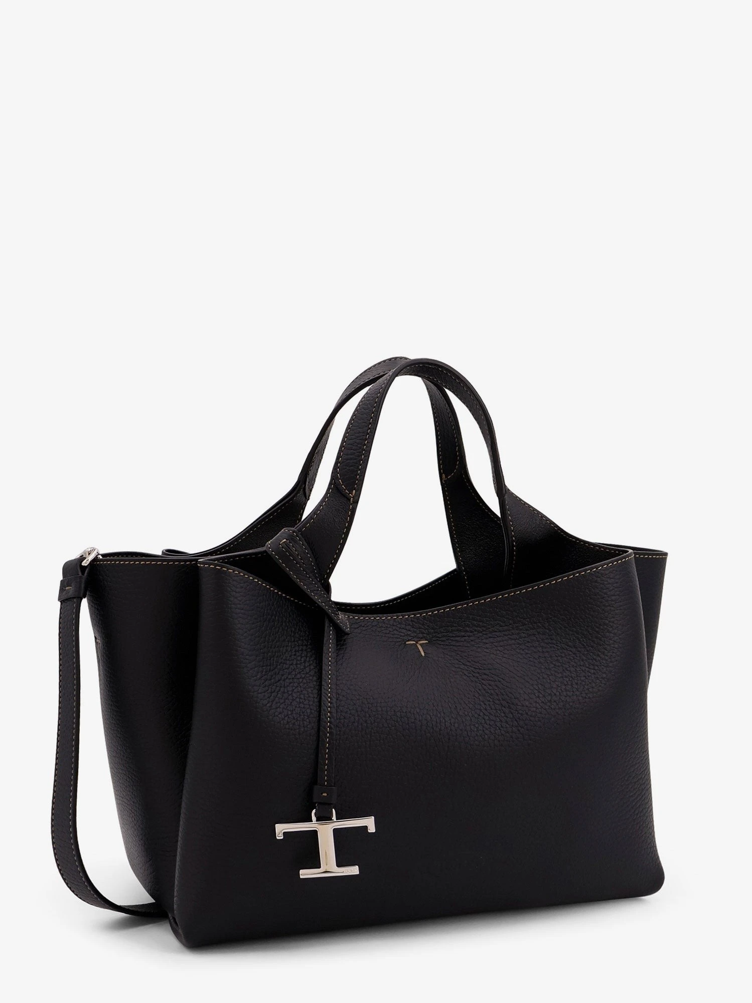 Leather shoulder bag.webp