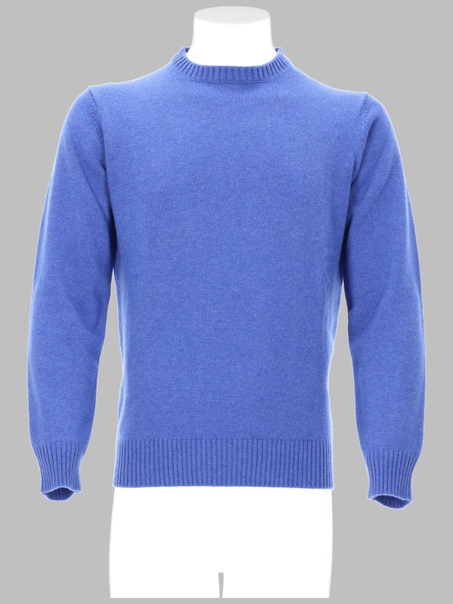 MAGLIA IN CASHMERE.webp
