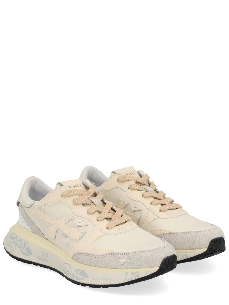 SNEAKER "LAURYN".webp