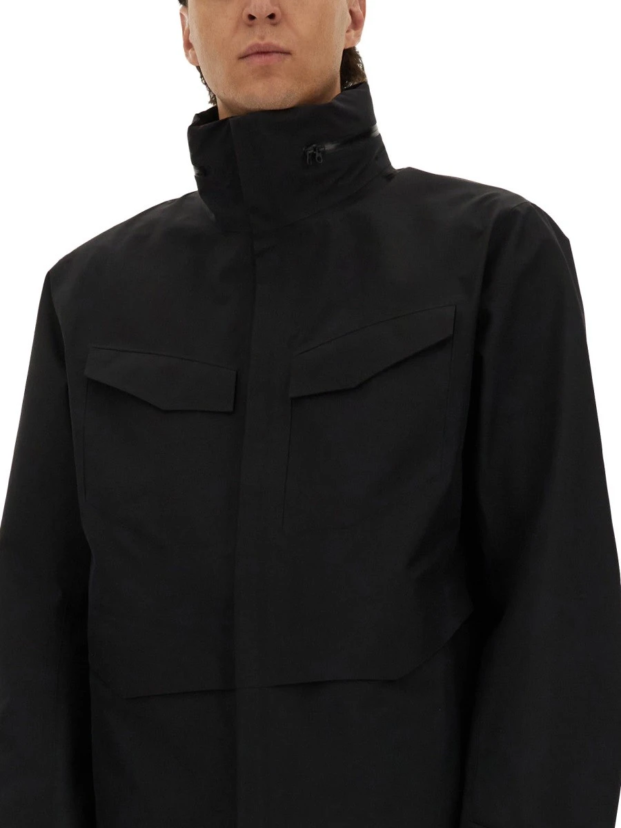 JACKET WITH FOLDABLE HOOD
