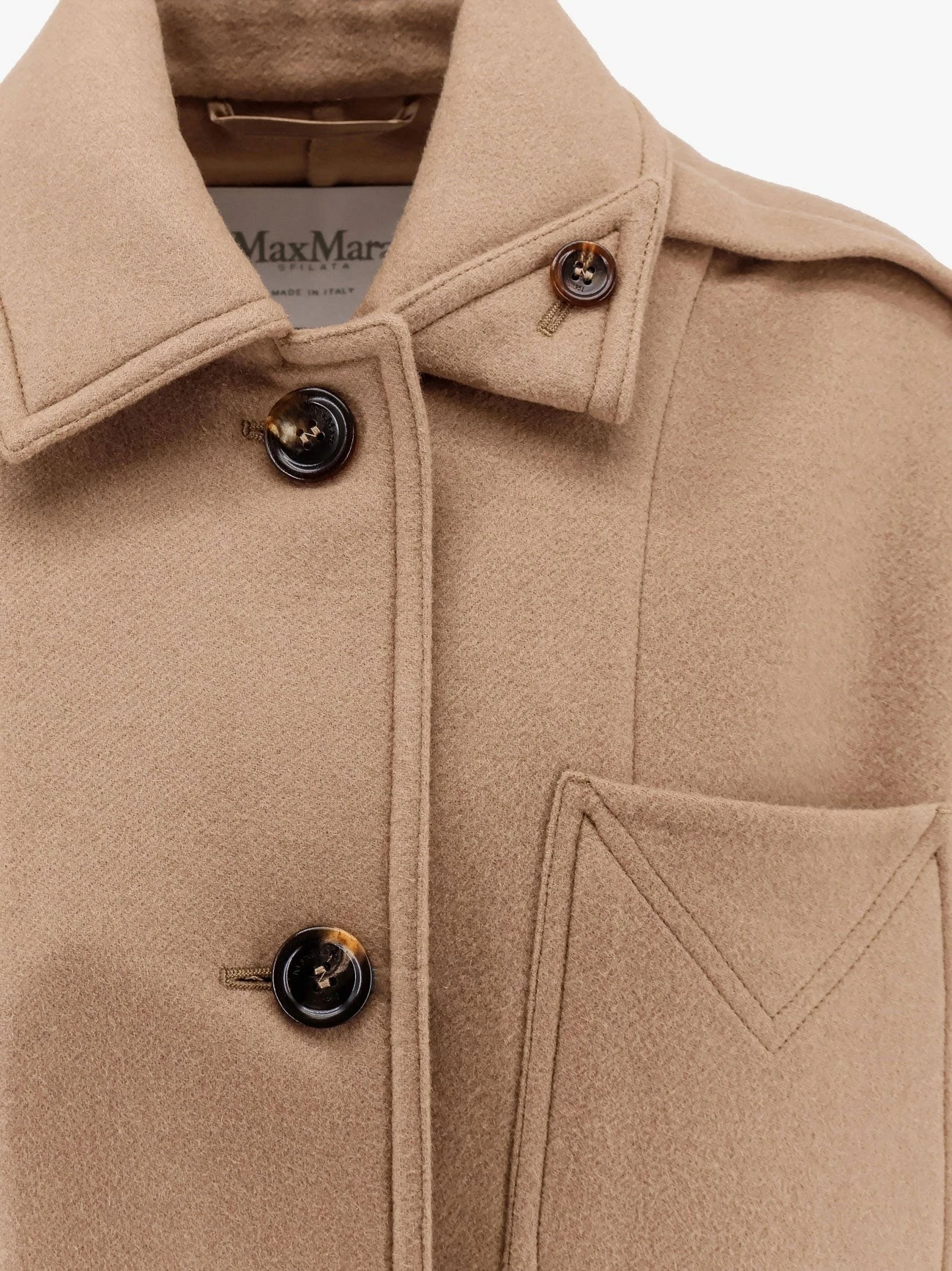 Aldo 134 Max Mara sfilata wool and cashmere coat.webp