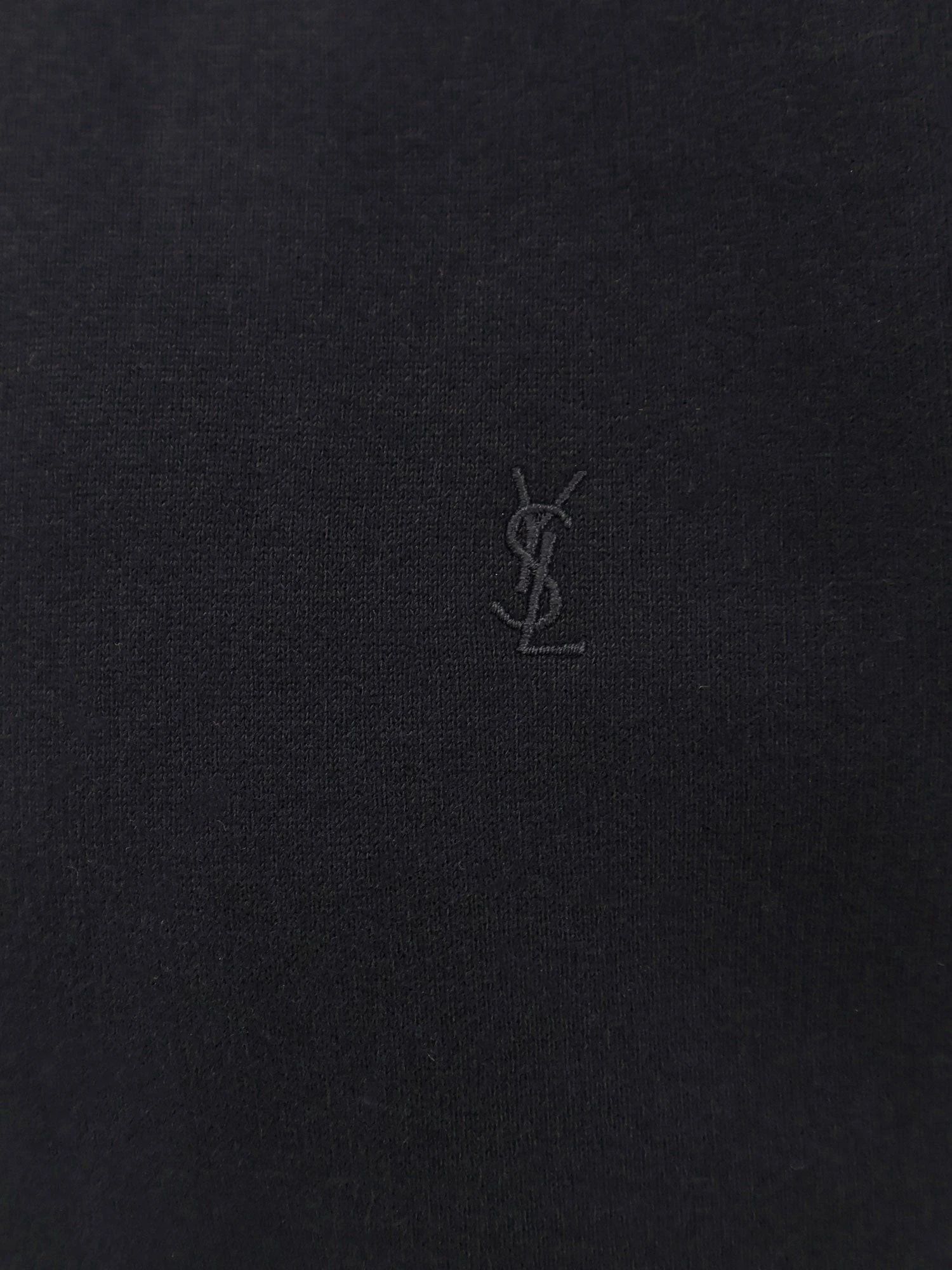 Certified cotton sweatshirt with Cassandre embroidery.webp