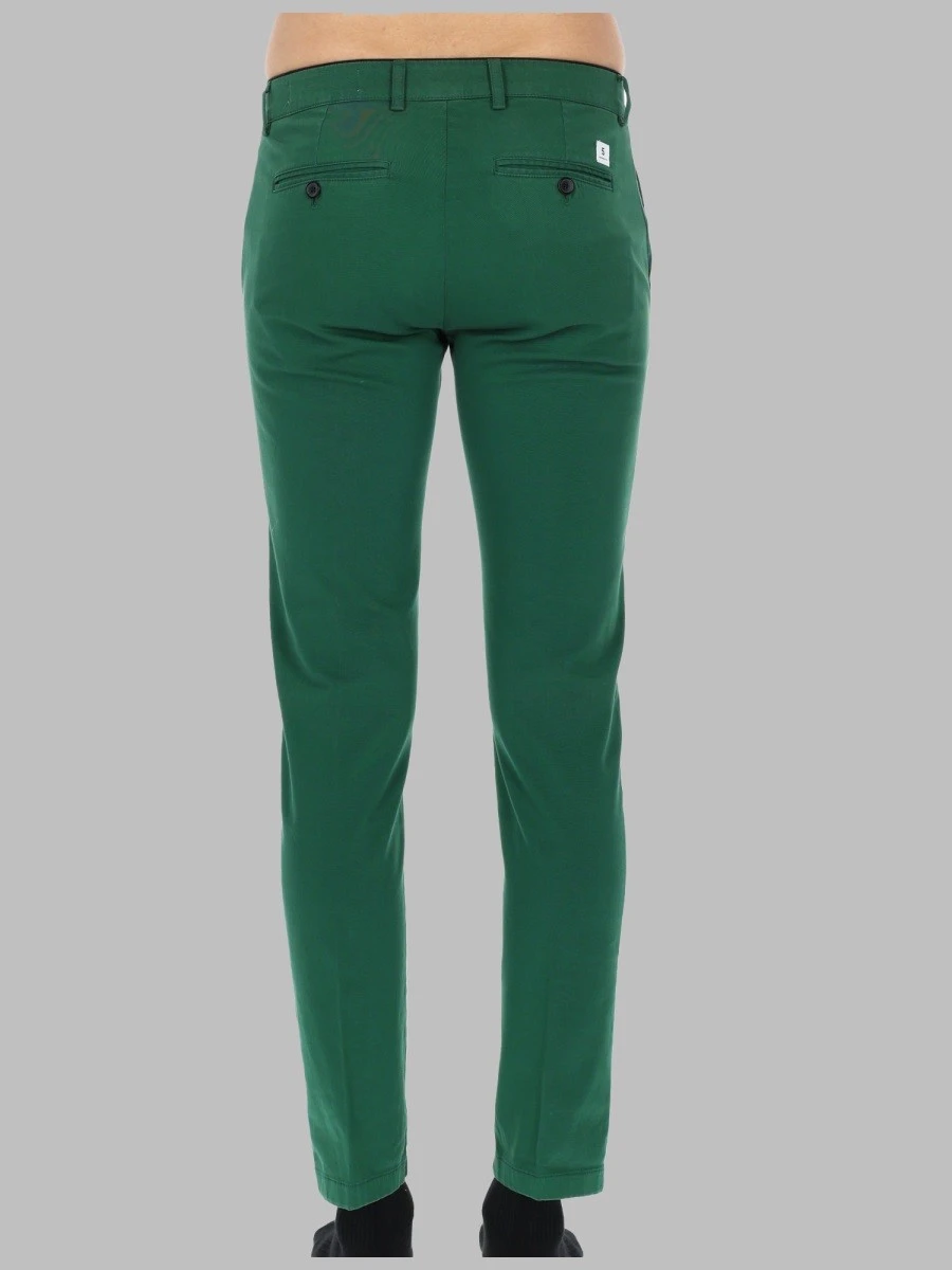 pantaloni.webp