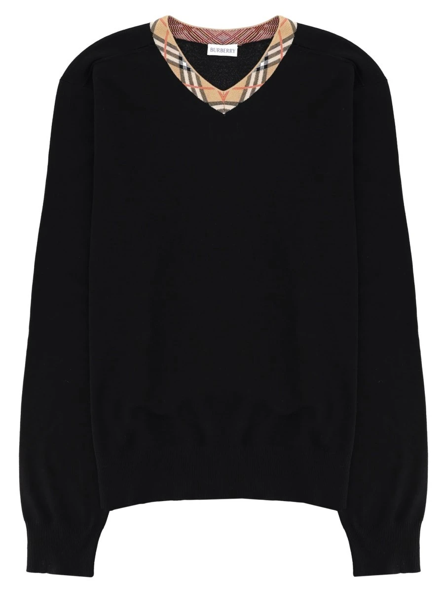 MAGLIA IN LANA MERINO CON SCOLLO "CHECK".webp