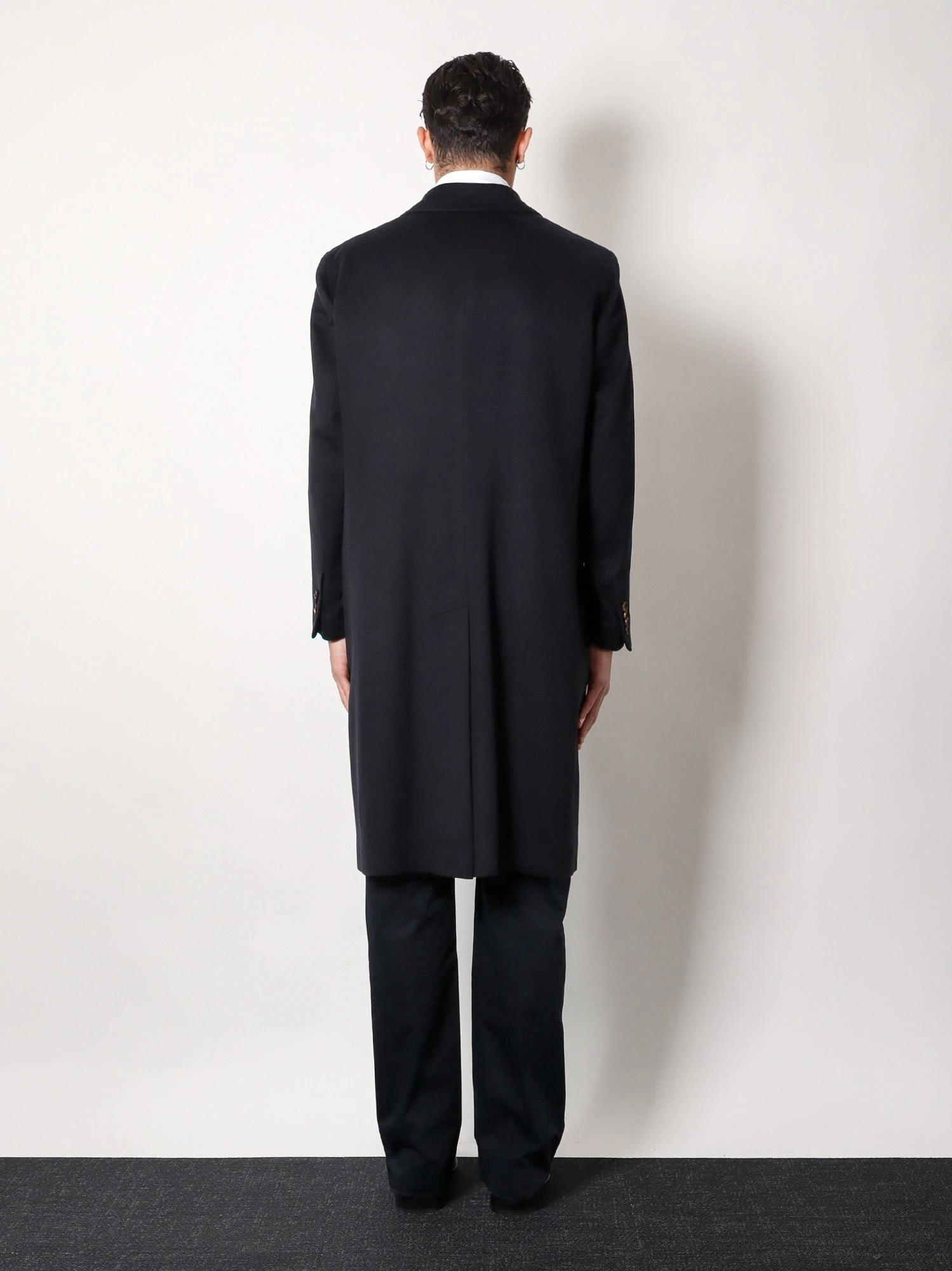 Cashmere coat with satin lining.webp