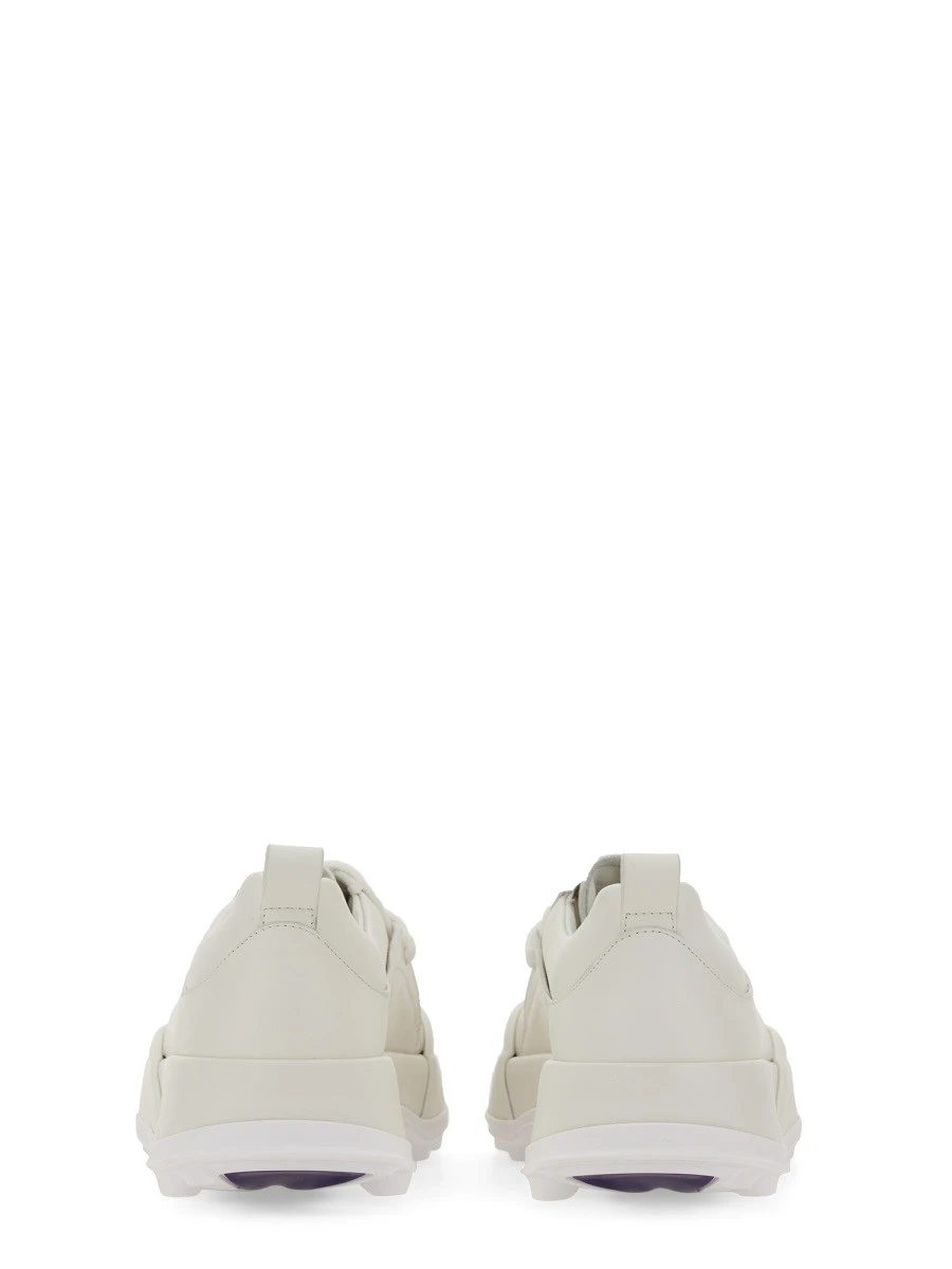 SNEAKER ORB.webp