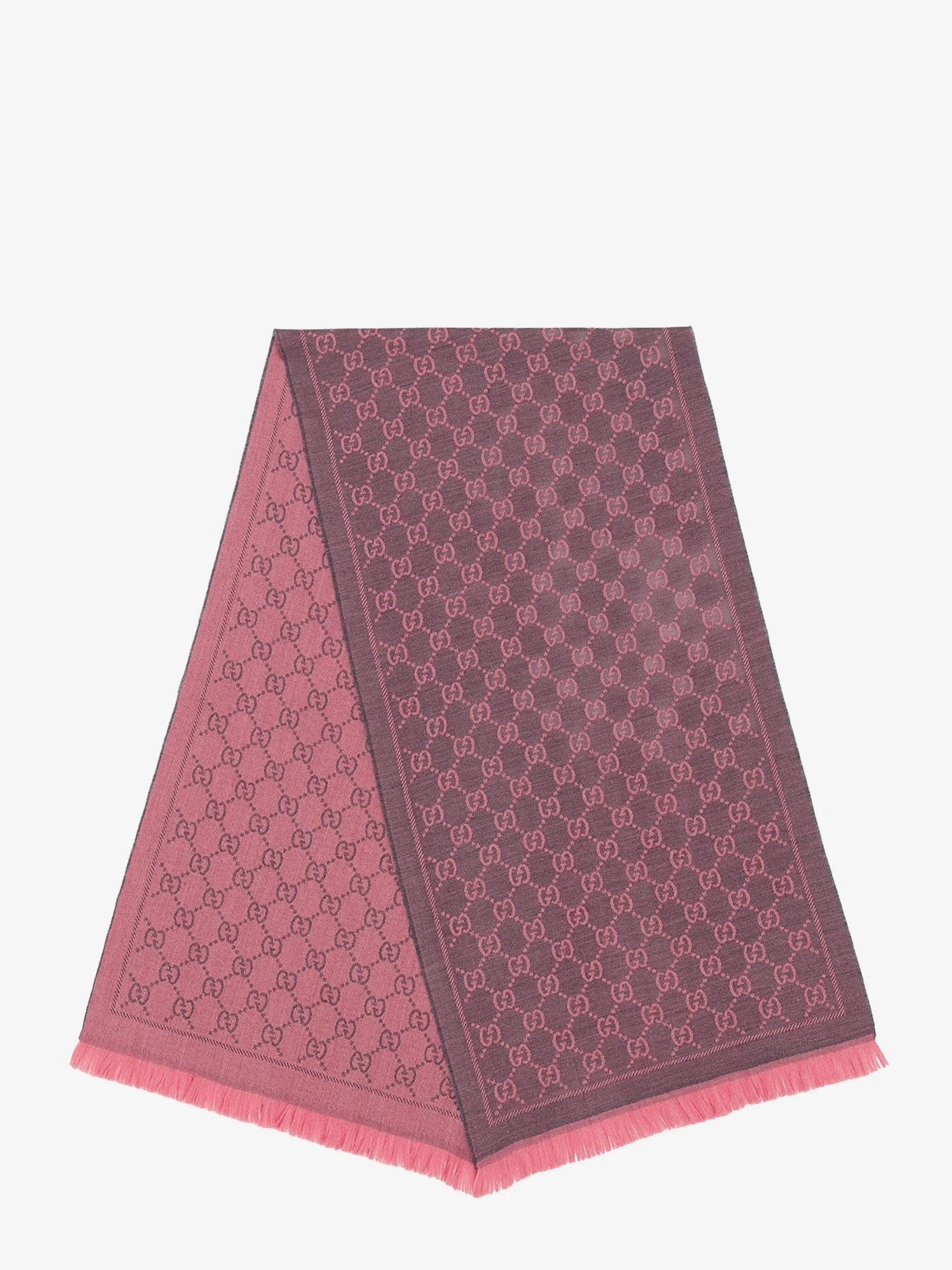 Wool scarf.webp