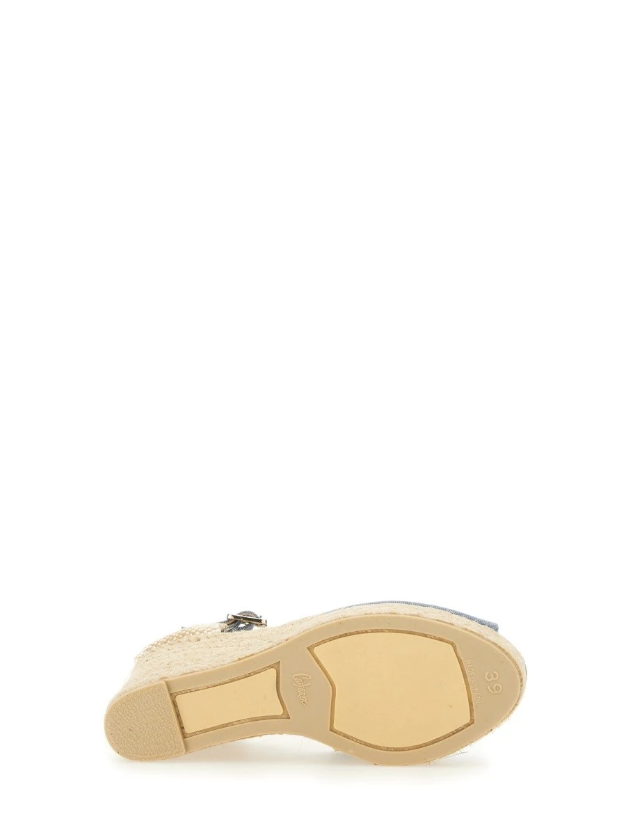 WHITE SANDAL..webp