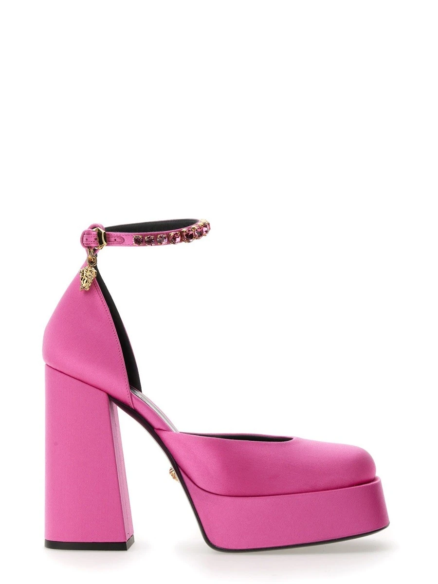 "MEDUSA" PLATEAU PUMPS AEVITAS.webp