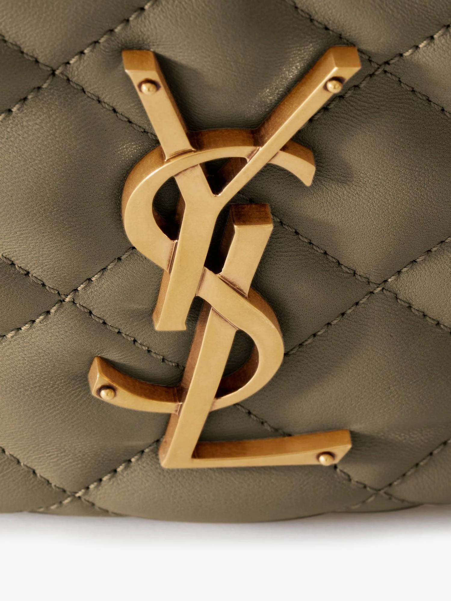 Icarino leather handbag.webp