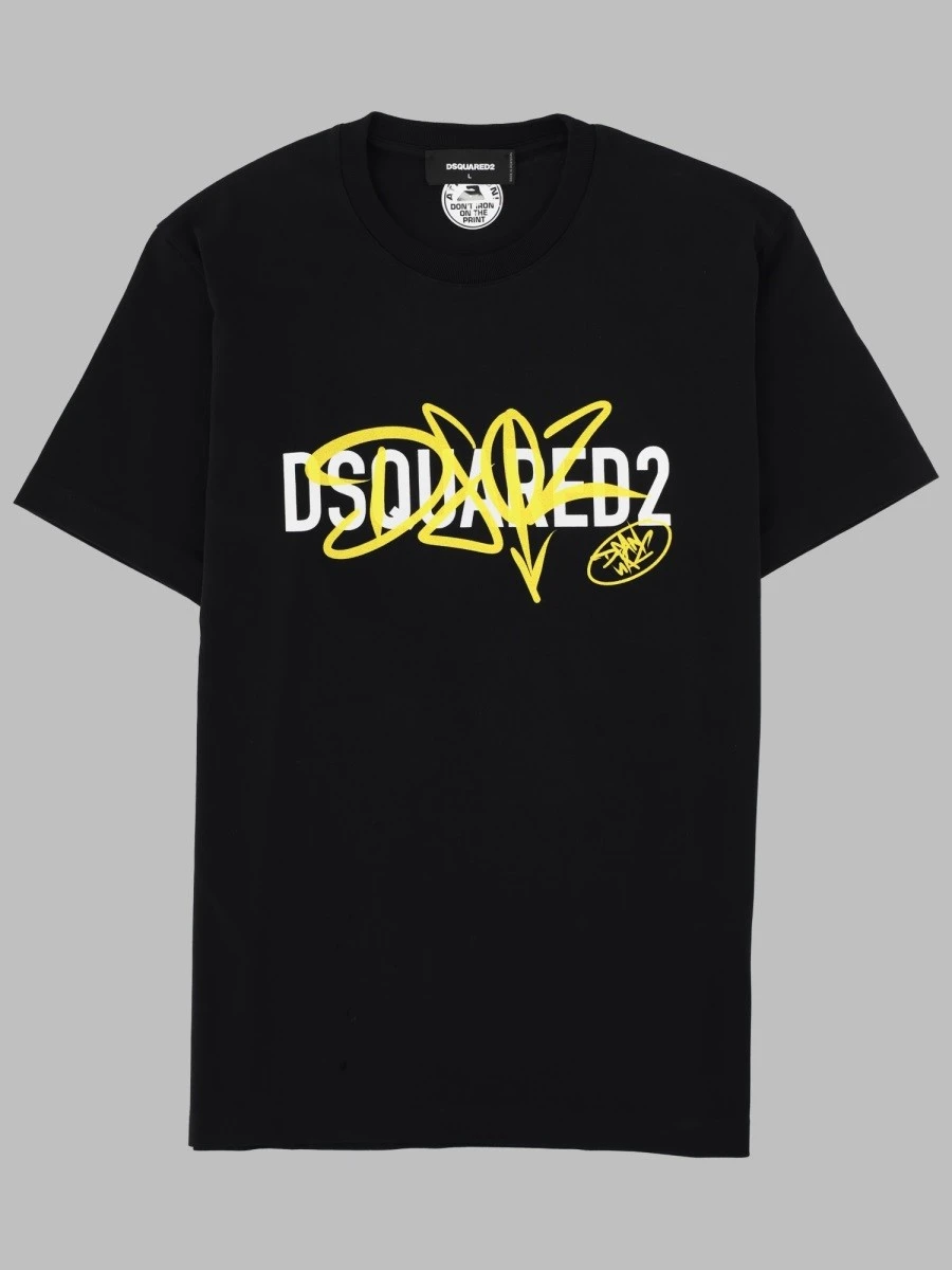 T-SHIRT CON STAMPA E LOGO.webp