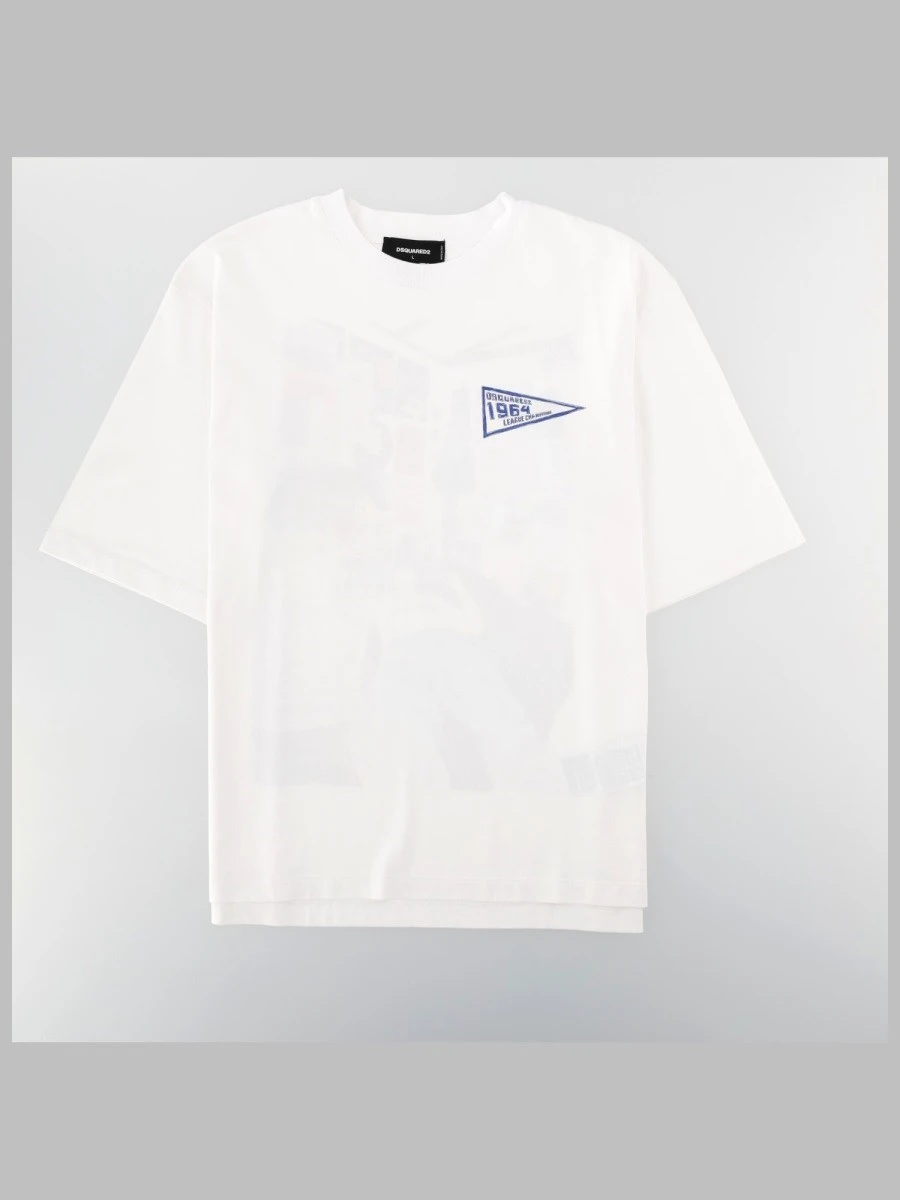 T-SHIRT CON STAMPA.webp