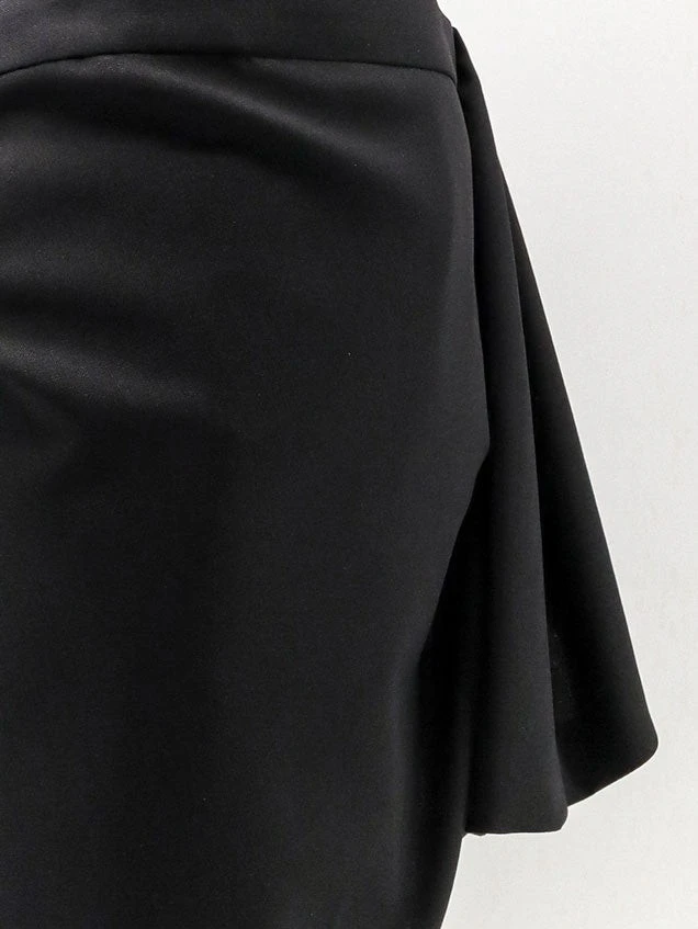 Capri wool trousers.webp
