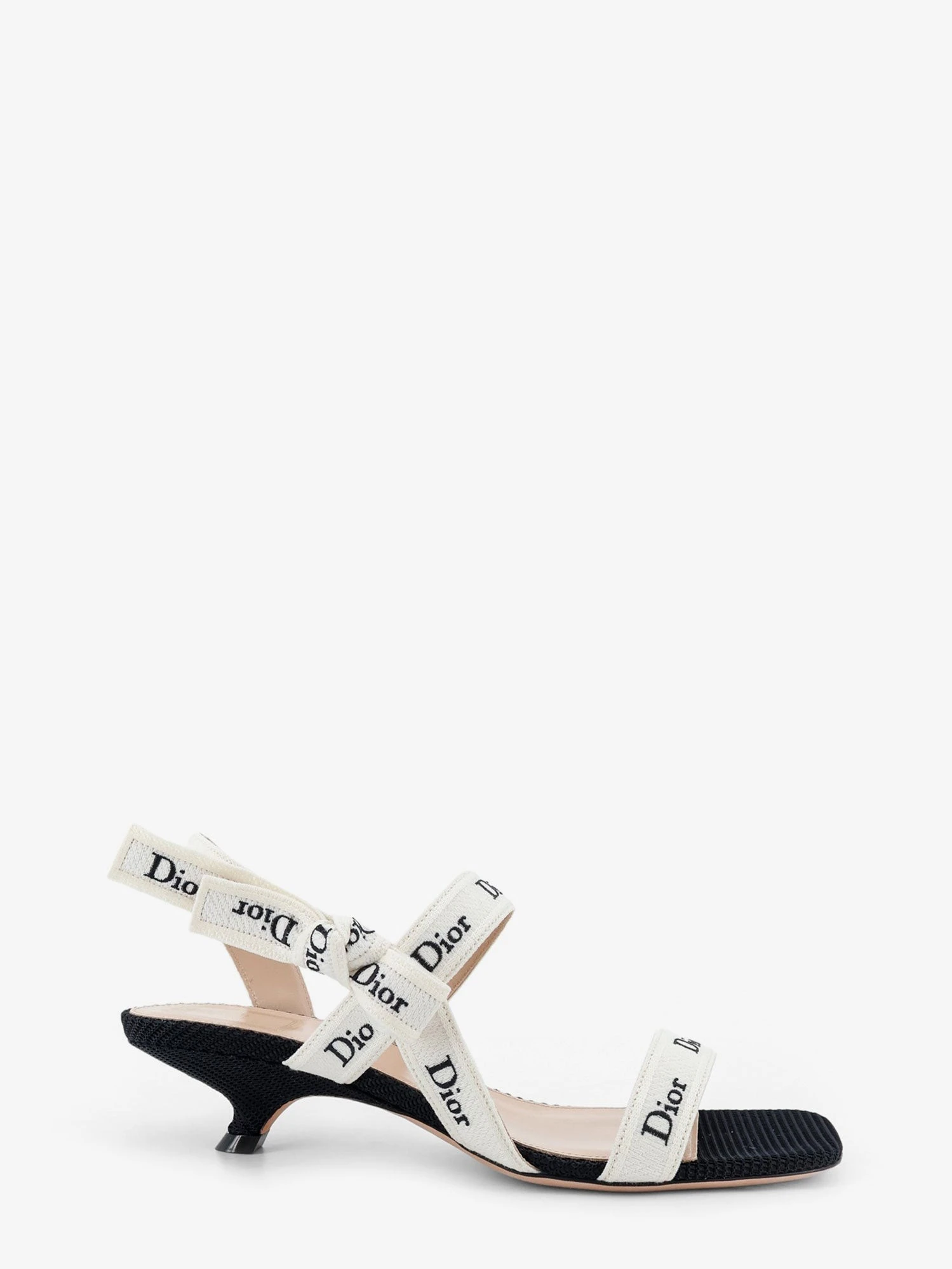 Embroidered canvas J'Adior sandals.webp